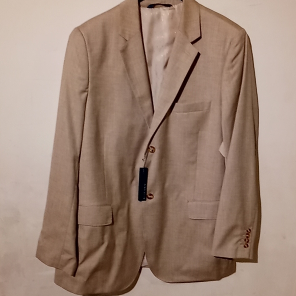 Coat - Picture 2 of 4